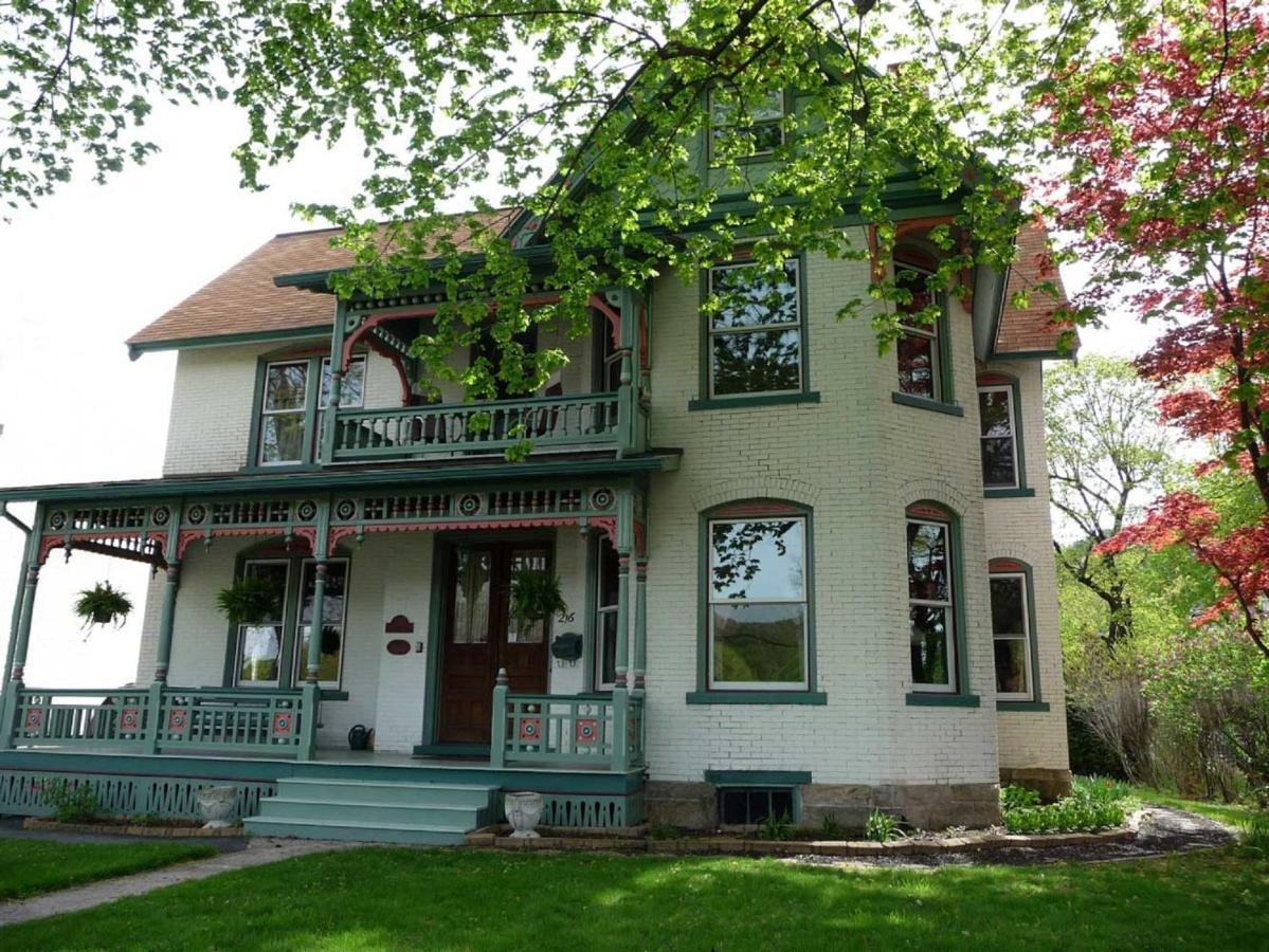 Victorian Loft Bed And Breakfast Clearfield Luaran gambar